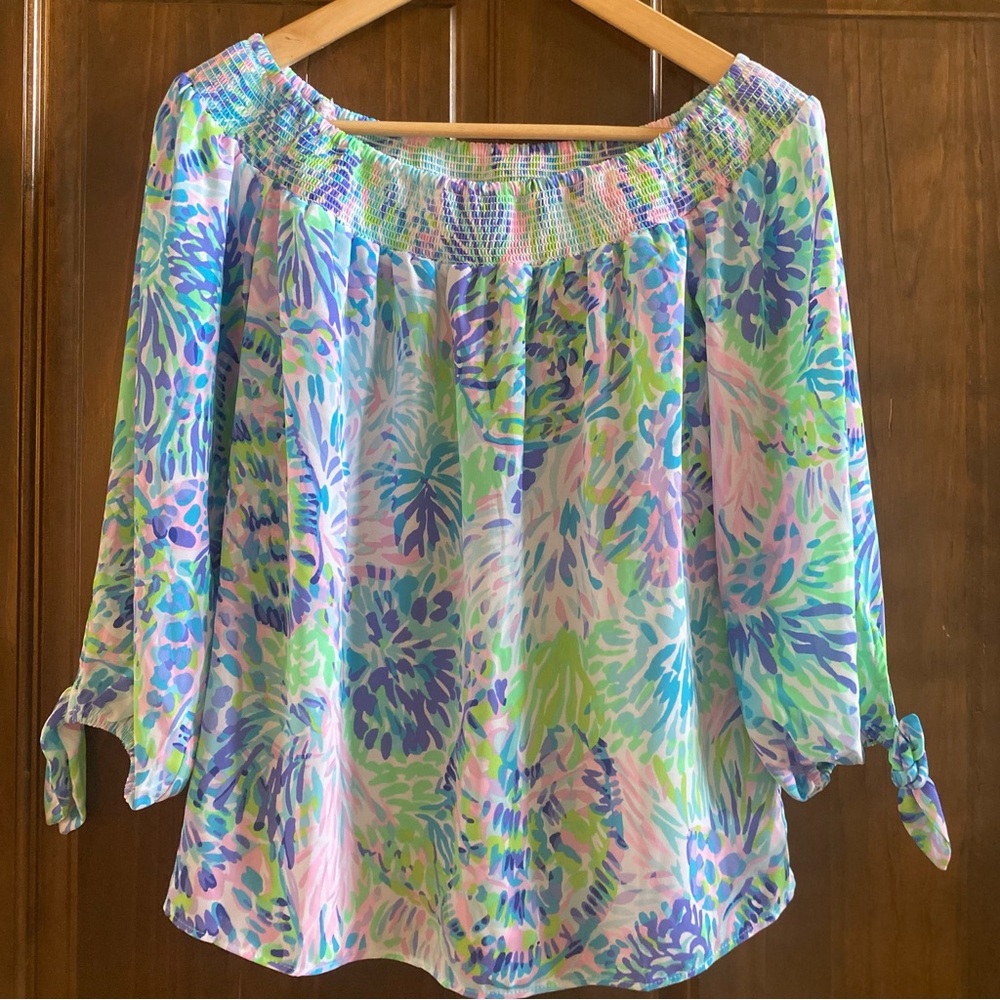 Lilly Pulitzer off the shoulder Maryellen top Shell of a party blouse